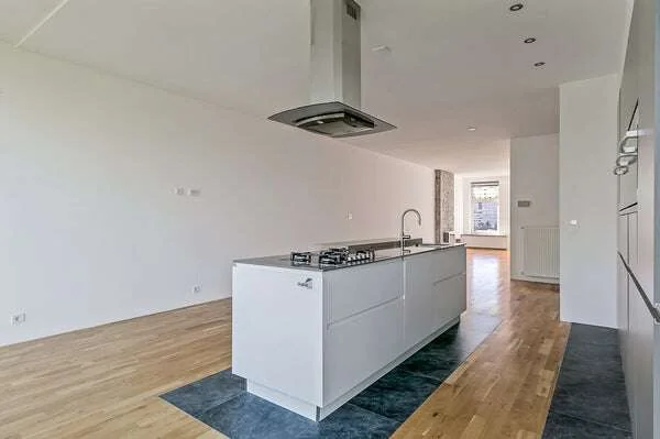 Foto van de Appartement gelegen aan de Maaskade in Rotterdam