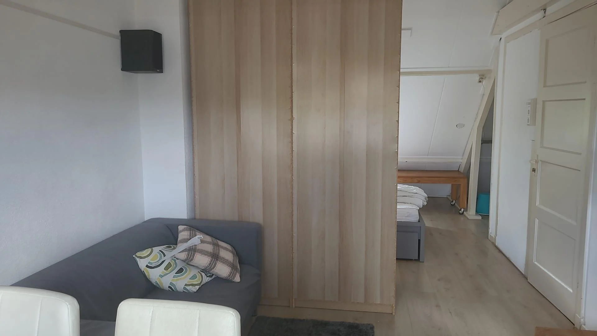 Foto van de Kamer gelegen aan de Adriaen van Ostadelaan in Utrecht
