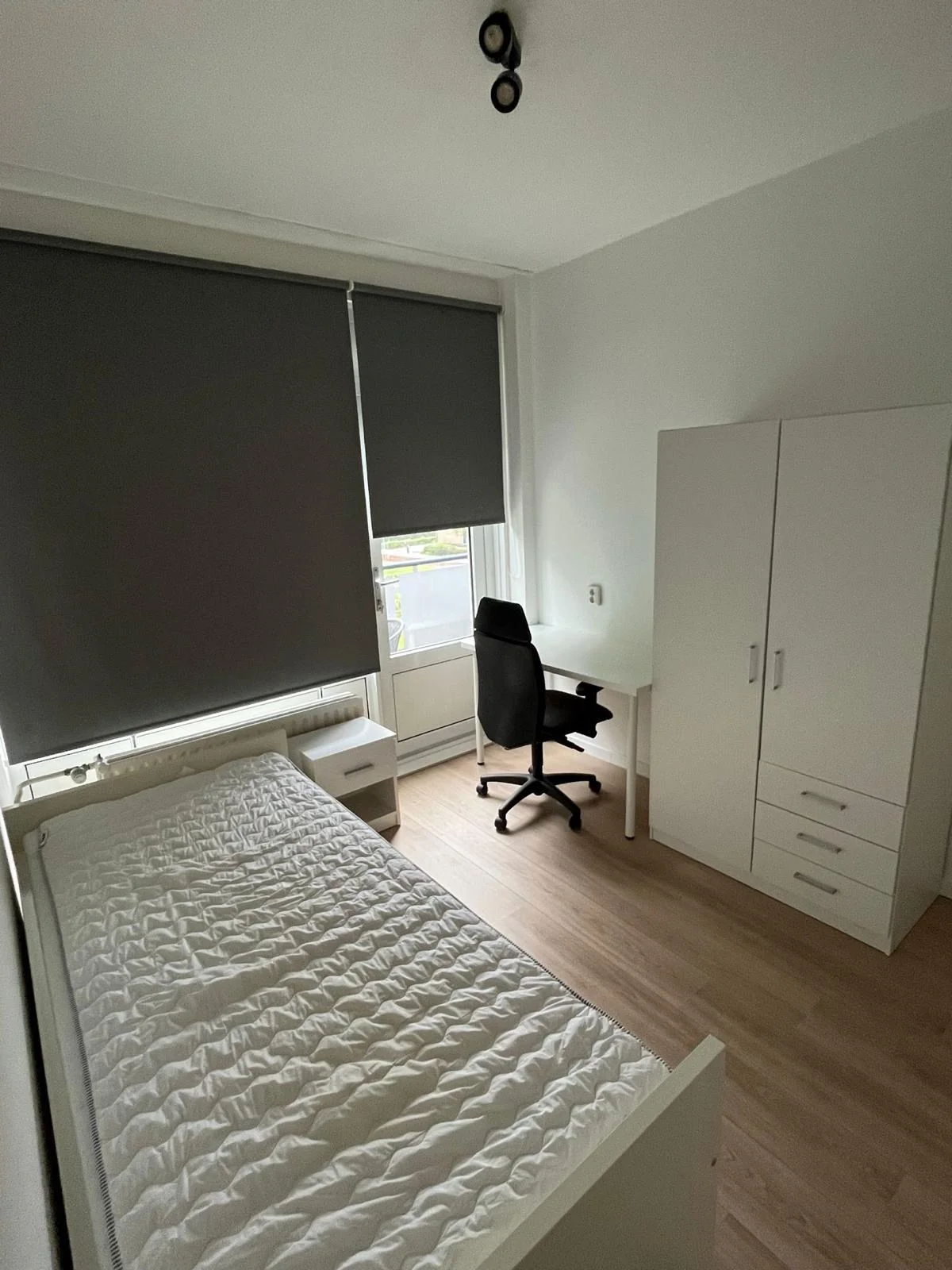 Foto van de Kamer gelegen aan de Van Opbergenstraat in Rotterdam