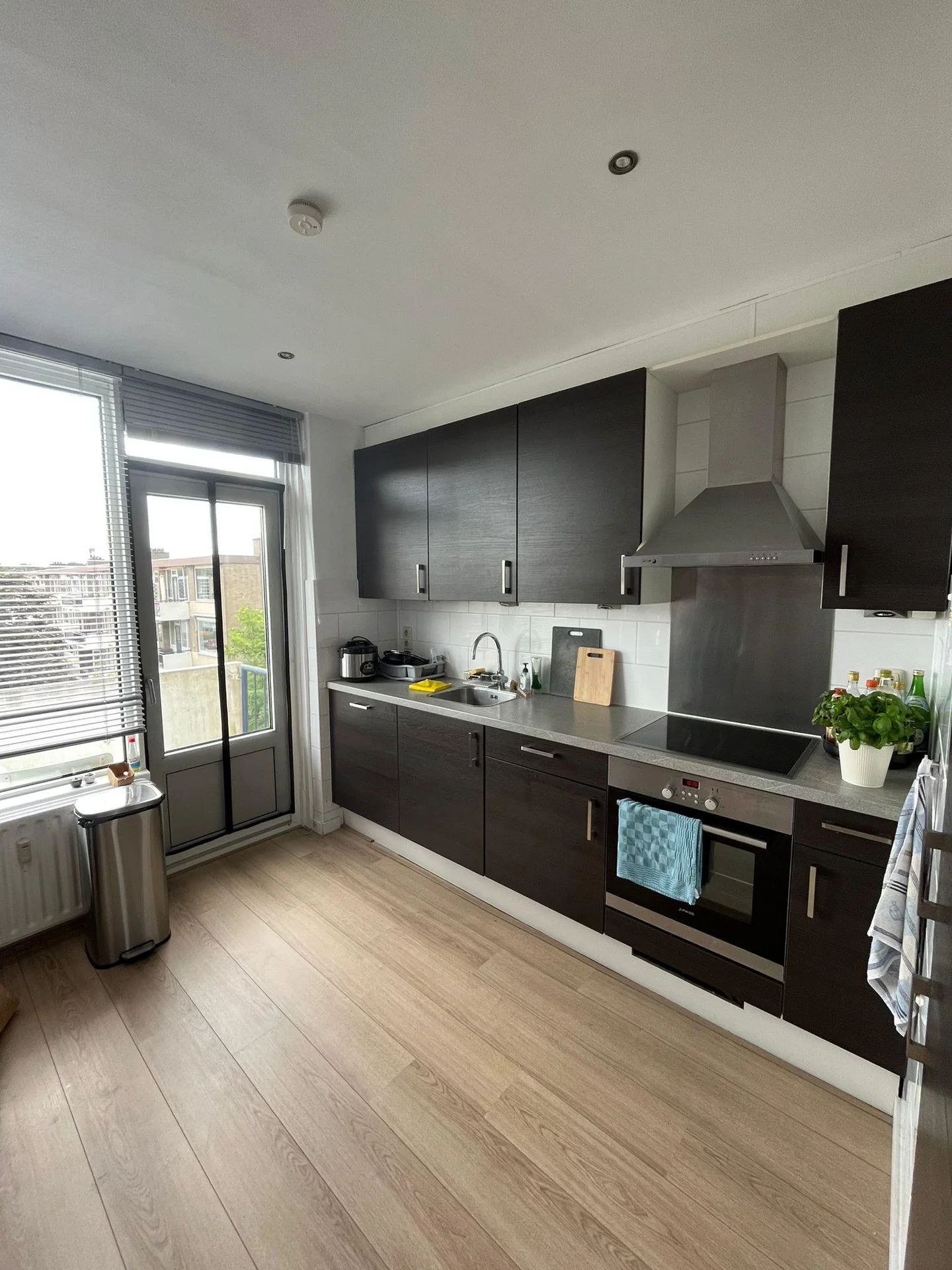 Foto van de Kamer gelegen aan de Van Opbergenstraat in Rotterdam