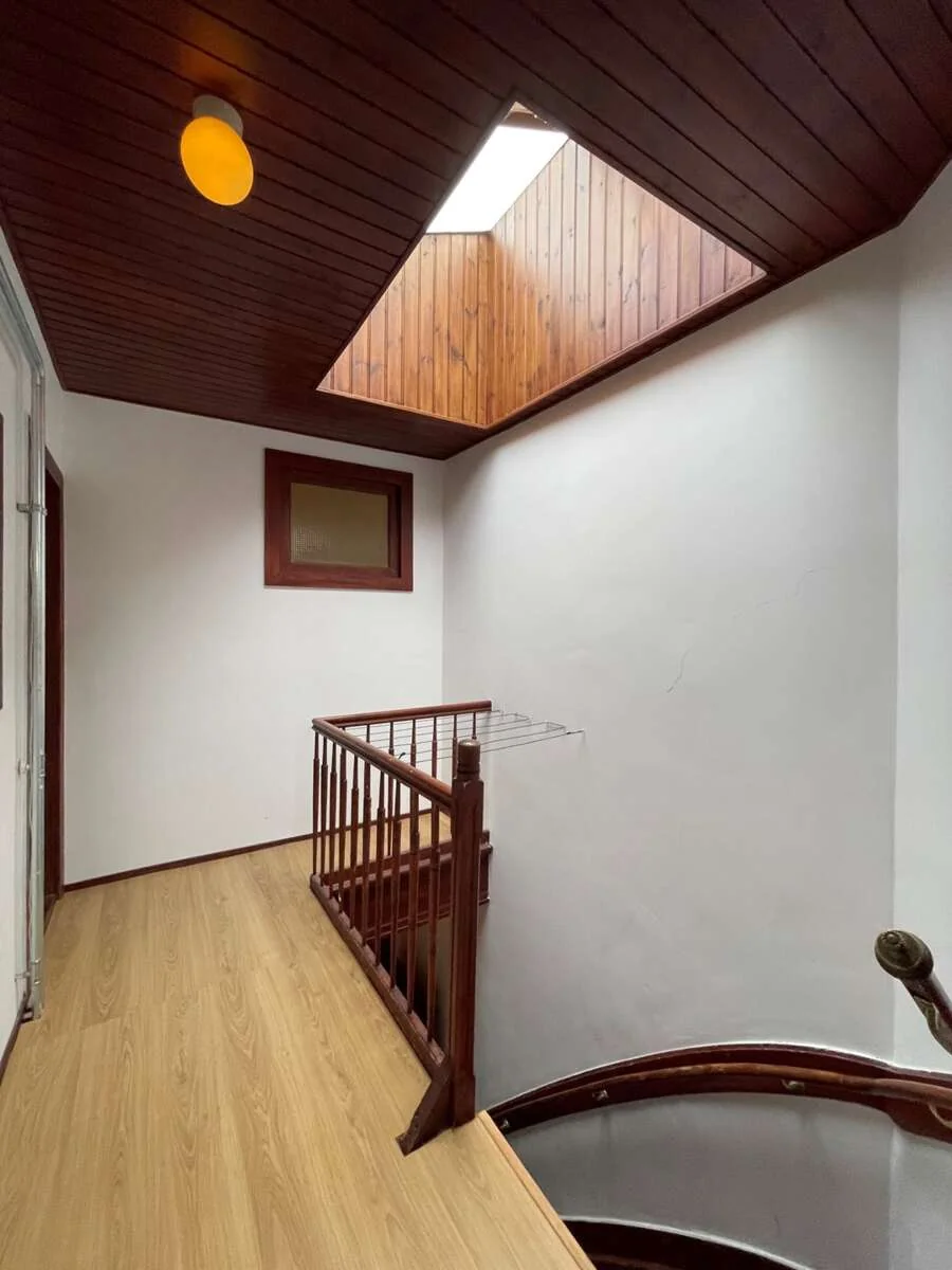 Foto van de Appartement gelegen aan de Burgemeester Meineszlaan in Rotterdam