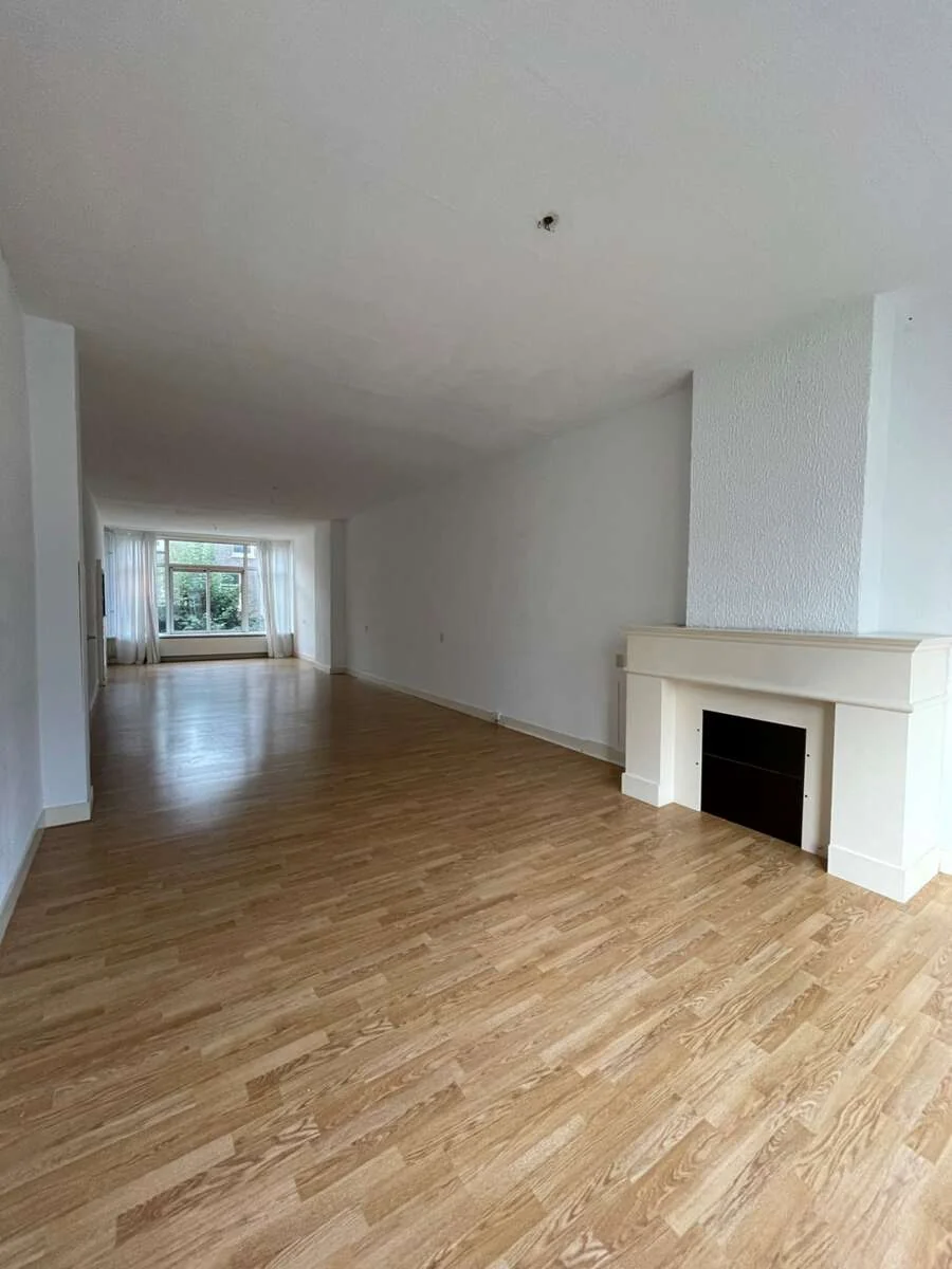 Foto van de Appartement gelegen aan de Burgemeester Meineszlaan in Rotterdam