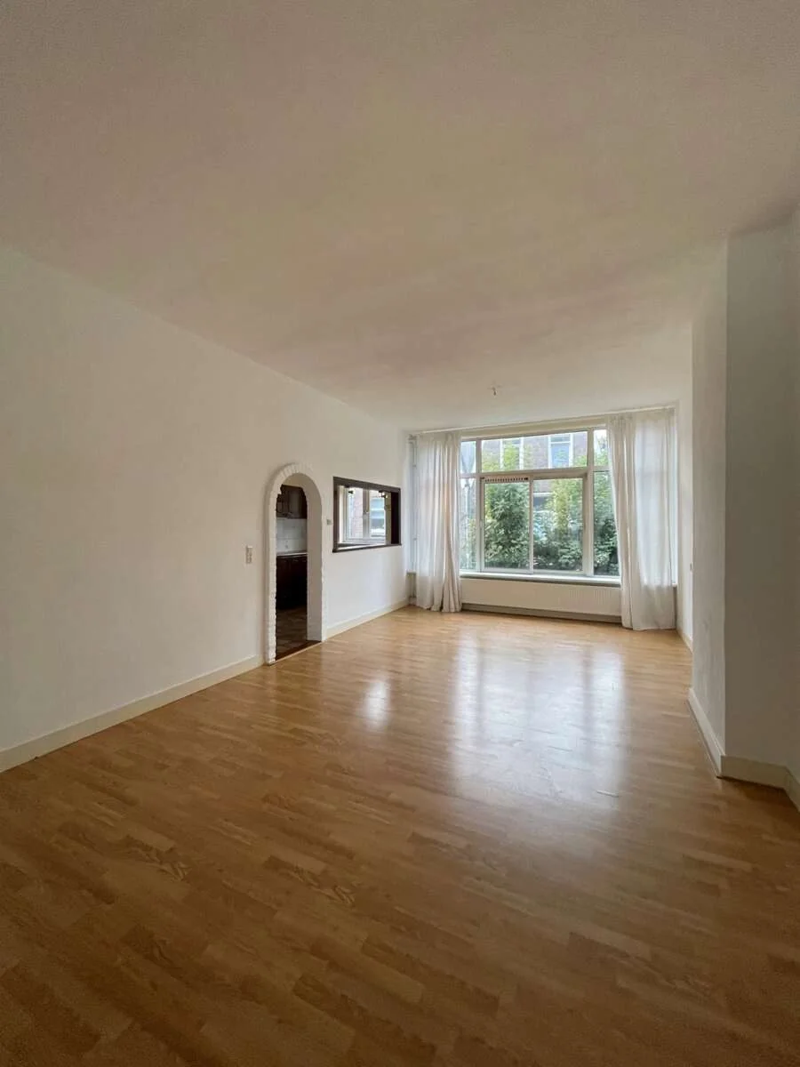 Foto van de Appartement gelegen aan de Burgemeester Meineszlaan in Rotterdam