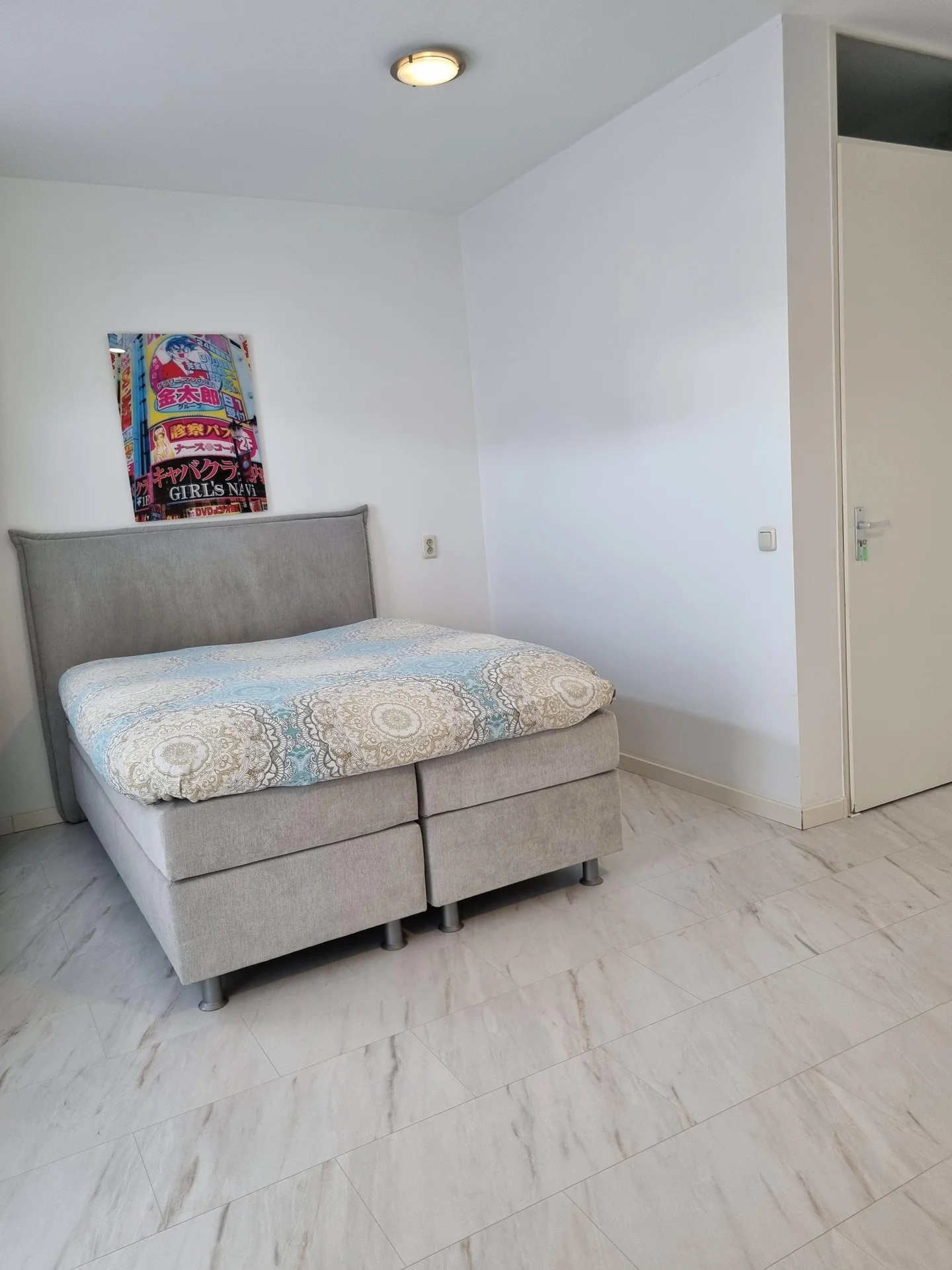 Foto van de Kamer gelegen aan de Cornelis Zillesenlaan in Amsterdam
