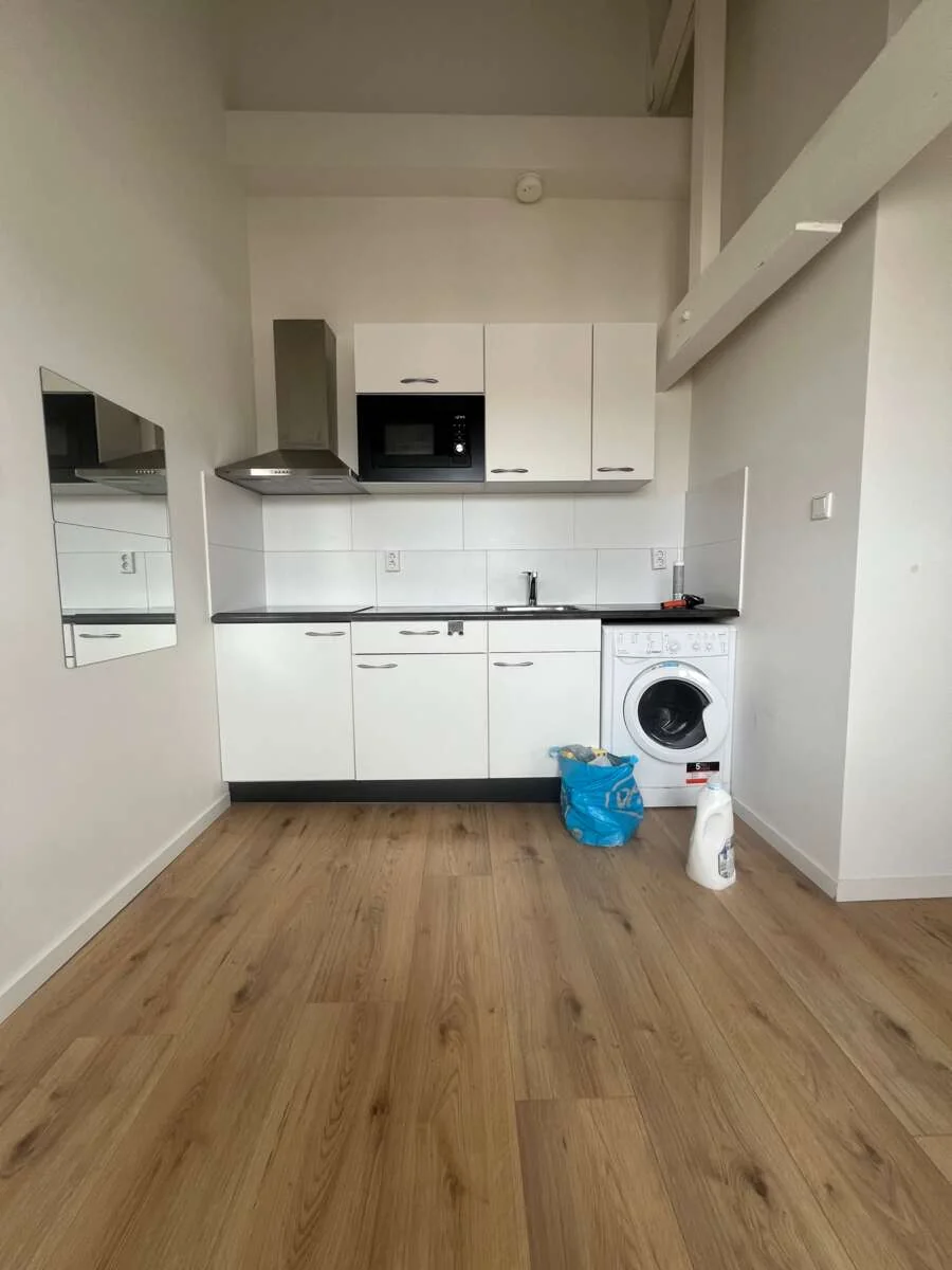 Foto van de Studio gelegen aan de Kanaalstraat in Utrecht