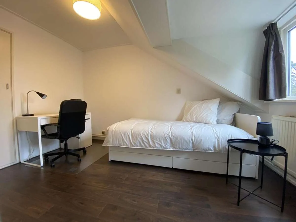 Foto van de Appartement gelegen aan de Mr. Troelstralaan in Amstelveen