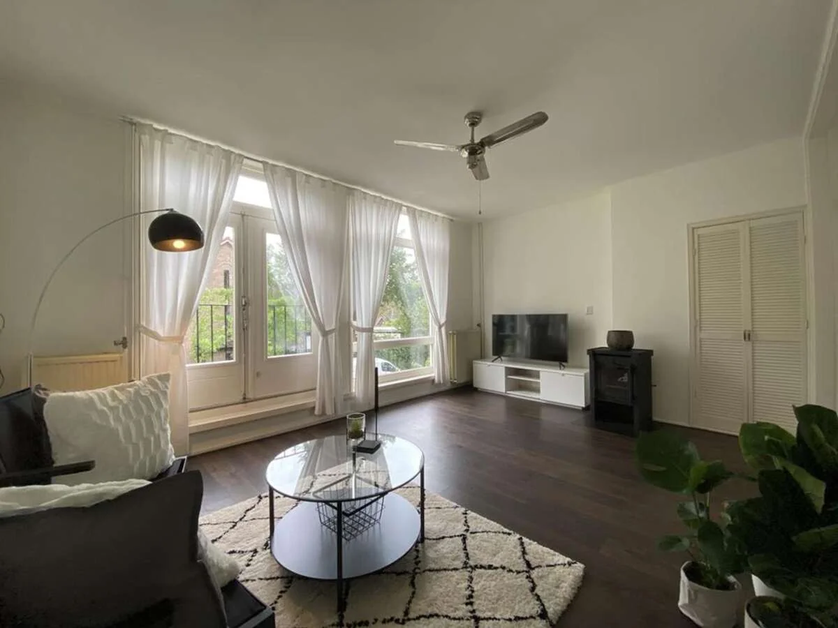 Foto van de Appartement gelegen aan de Mr. Troelstralaan in Amstelveen