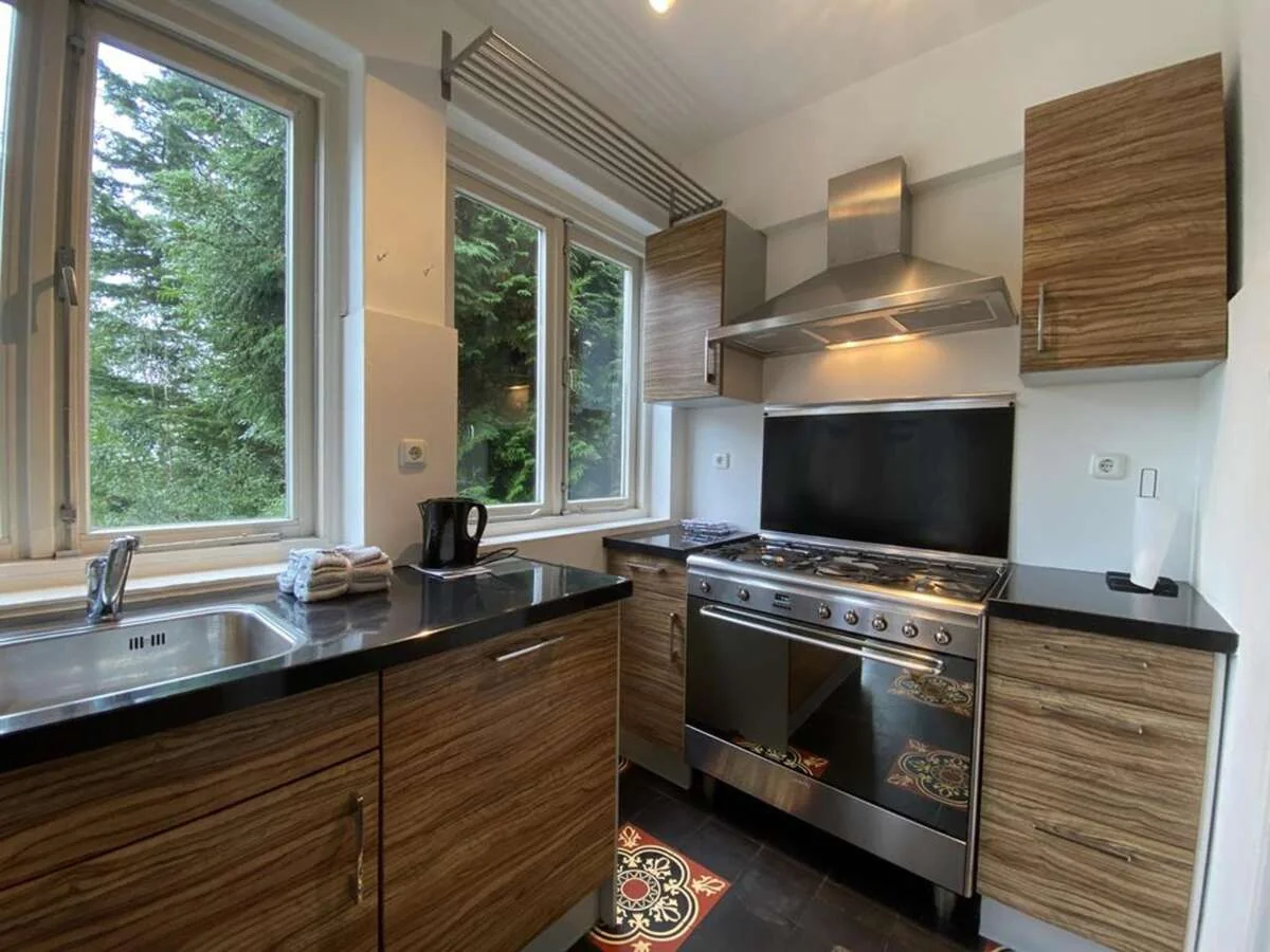 Foto van de Appartement gelegen aan de Mr. Troelstralaan in Amstelveen