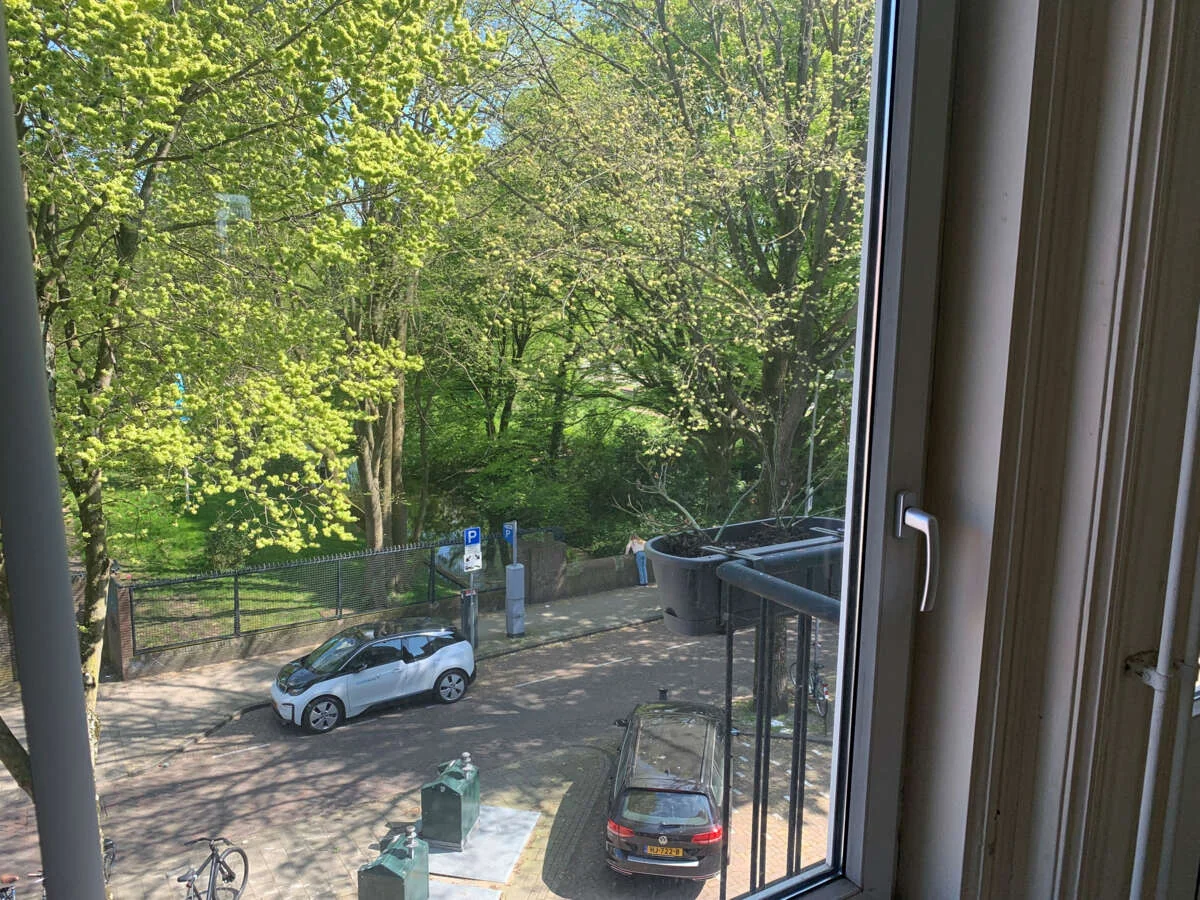 Foto van de Appartement gelegen aan de Linnaeusparkweg in Amsterdam