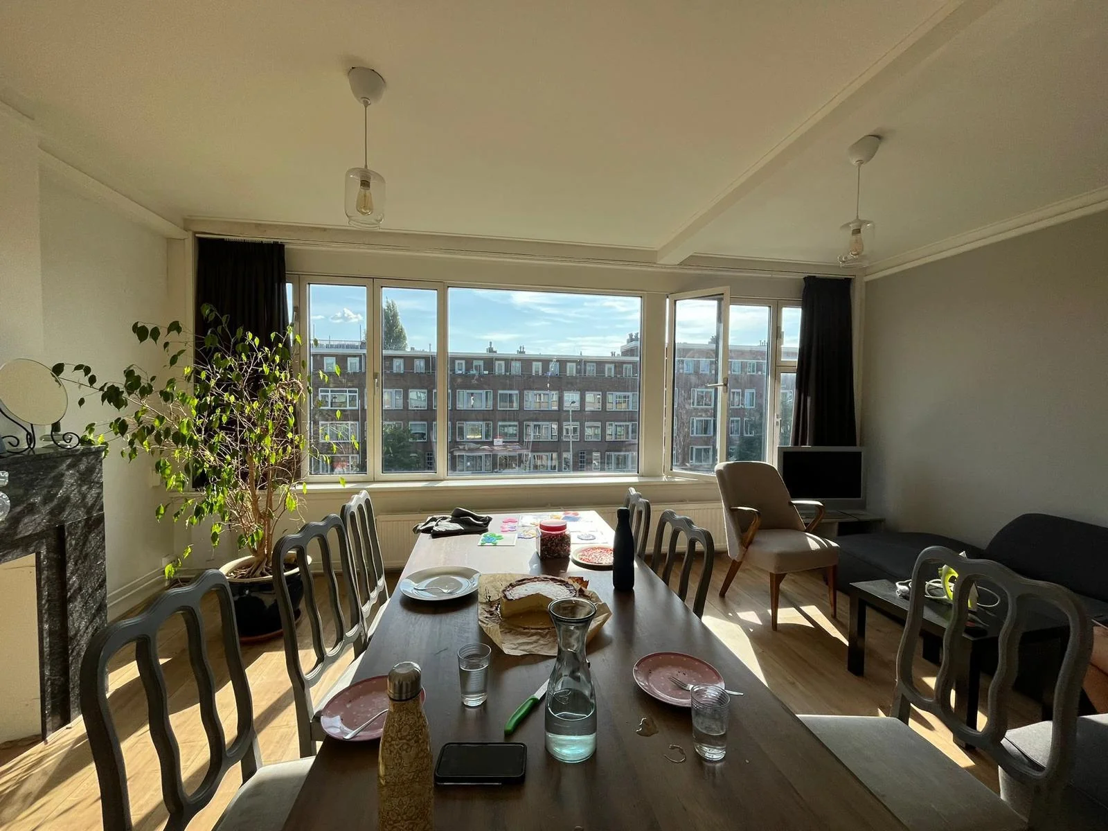 Foto van de Kamer gelegen aan de Schieweg in Rotterdam