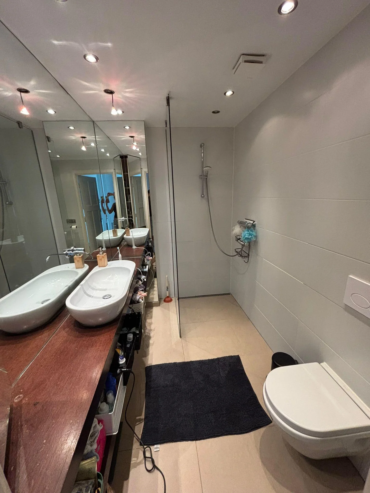Foto van de Kamer gelegen aan de President Kennedylaan in Amsterdam