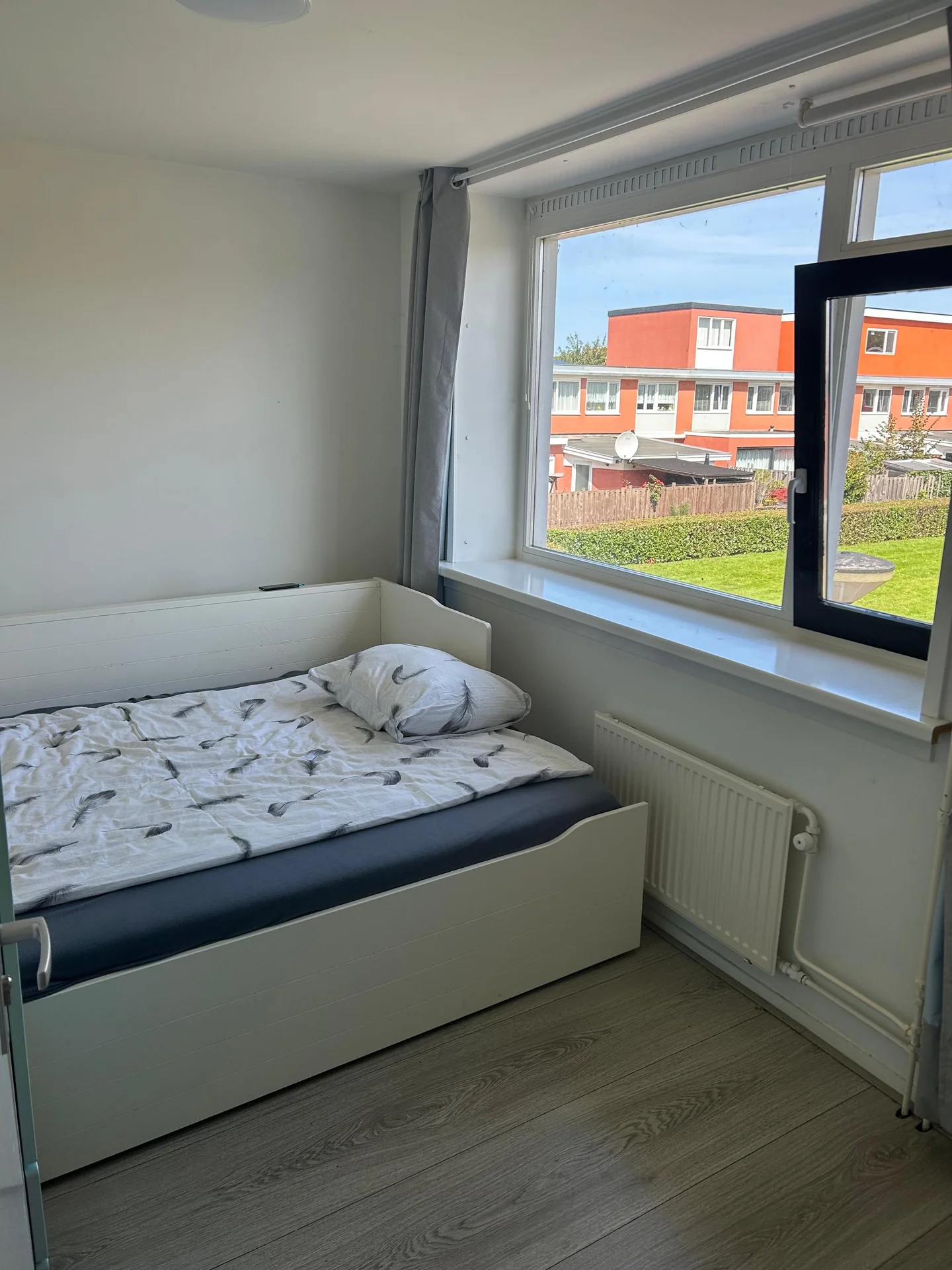 Foto van de Kamer gelegen aan de Jaap Edenstraat in Amsterdam
