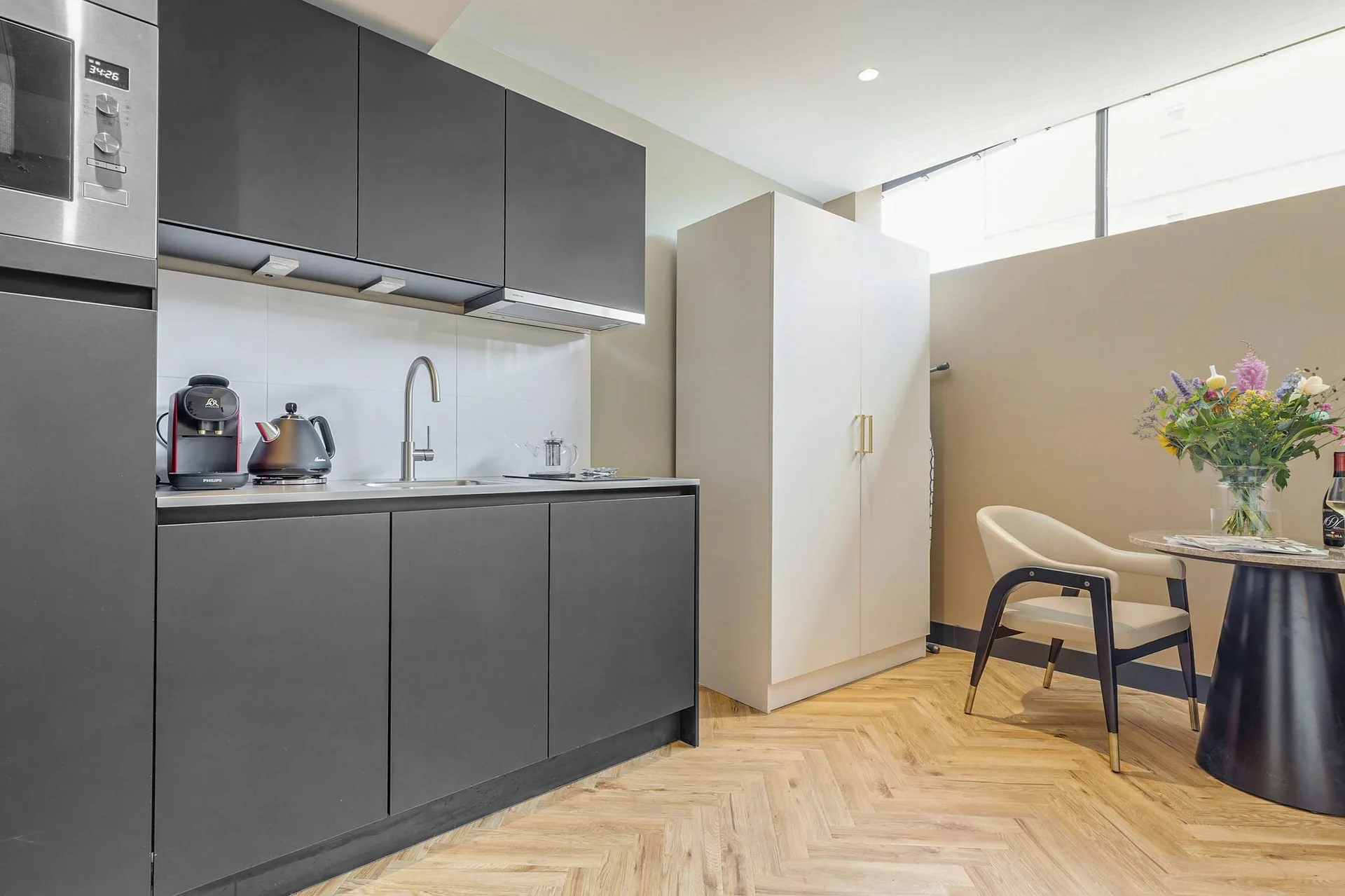 Foto van de Studio gelegen aan de Anton Waldorpstraat in Amsterdam
