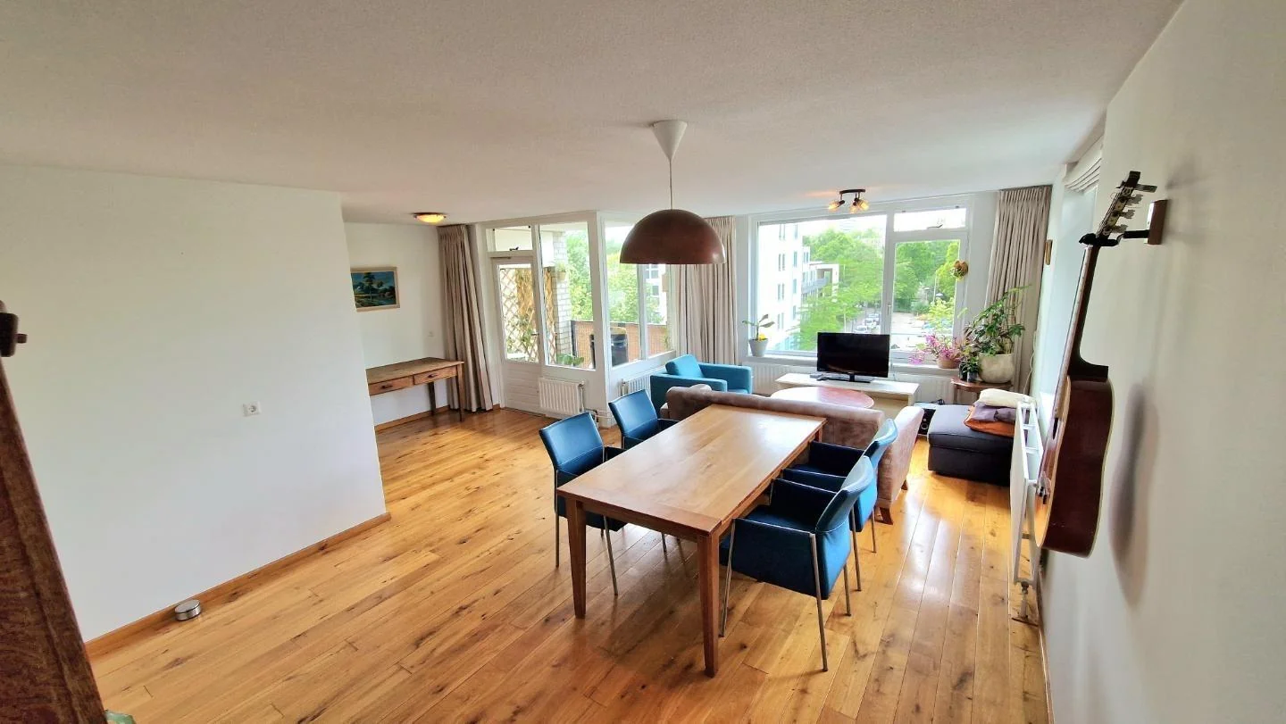 Foto van de Appartement gelegen aan de Aartsbisschop Romerostraat in Utrecht