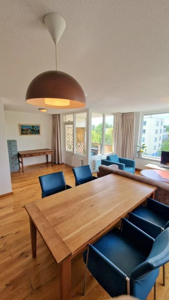 Foto van de Appartement gelegen aan de Aartsbisschop Romerostraat in Utrecht