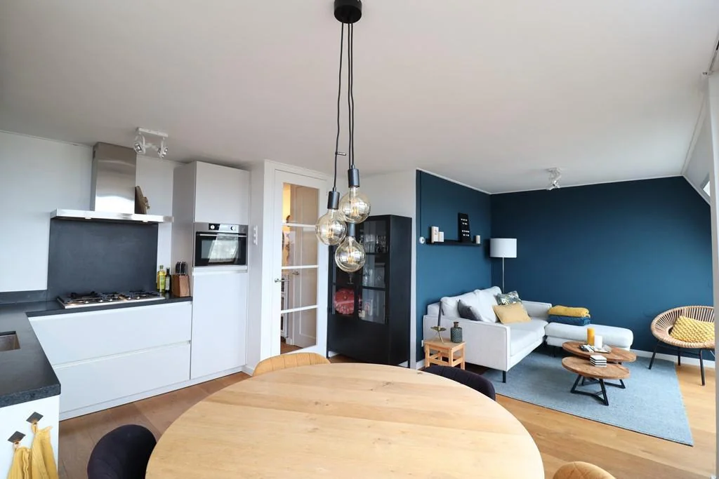 Foto van de Appartement gelegen aan de Jacob van Lennepkade in Amsterdam