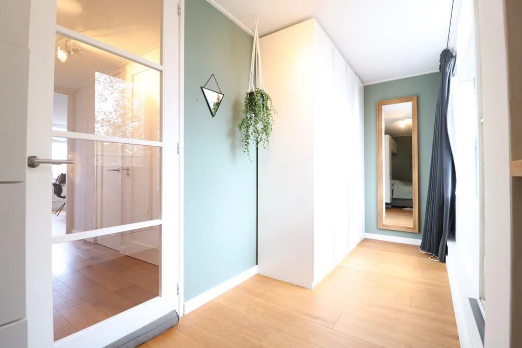Foto van de Appartement gelegen aan de Jacob van Lennepkade in Amsterdam