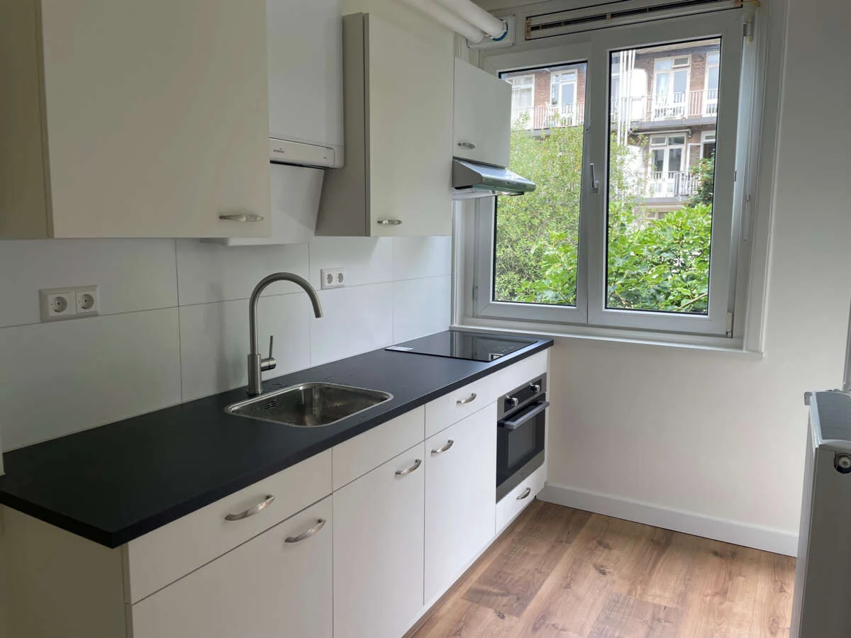 Foto van de Appartement gelegen aan de Admiraal De Ruijterweg in Amsterdam