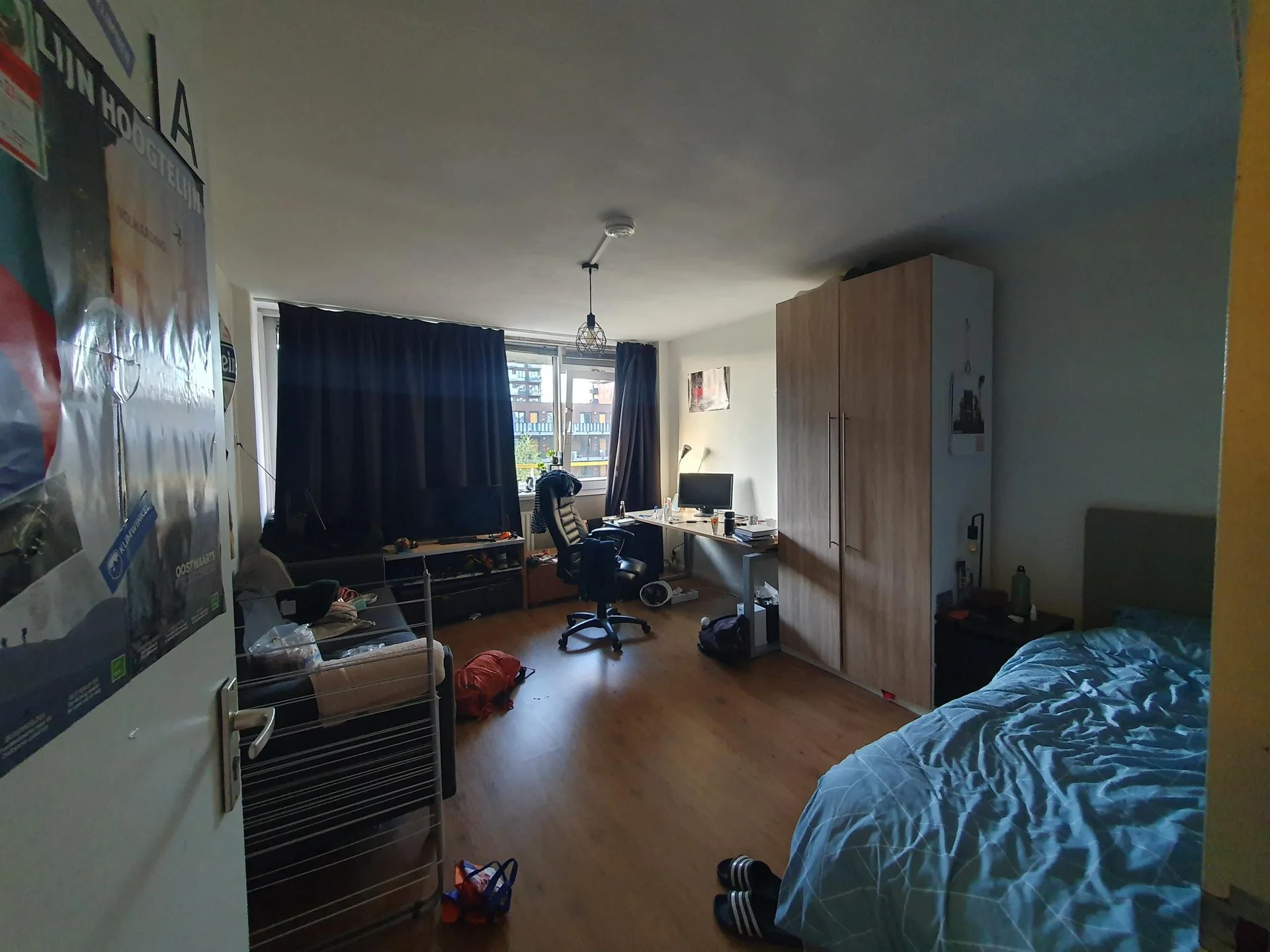 Foto van de Kamer gelegen aan de E. du Perronlaan in Delft