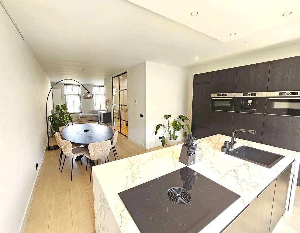 Foto van de Appartement gelegen aan de Van Oosterzeestraat in Rotterdam