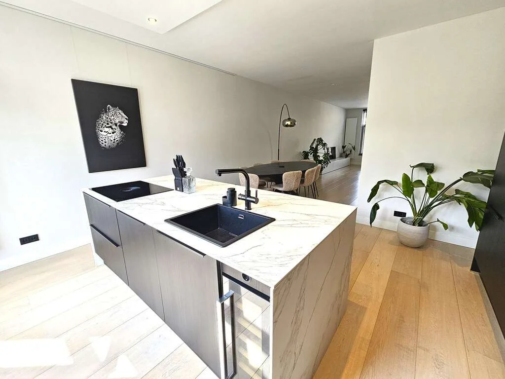 Foto van de Appartement gelegen aan de Van Oosterzeestraat in Rotterdam