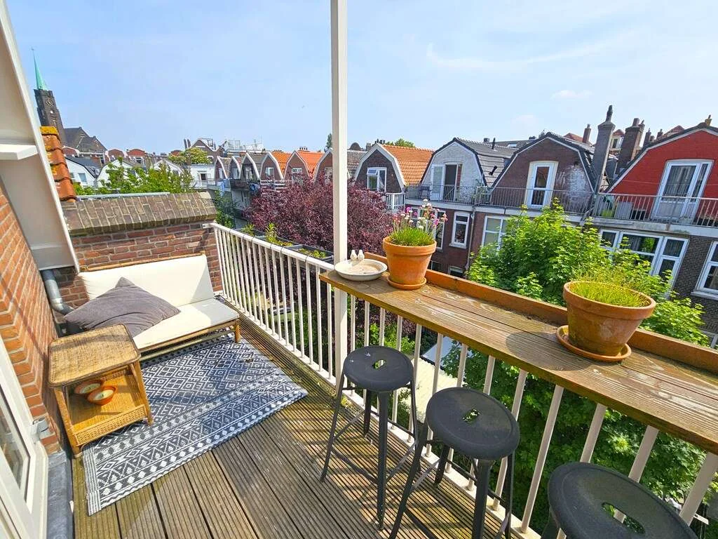 Foto van de Appartement gelegen aan de Van Oosterzeestraat in Rotterdam