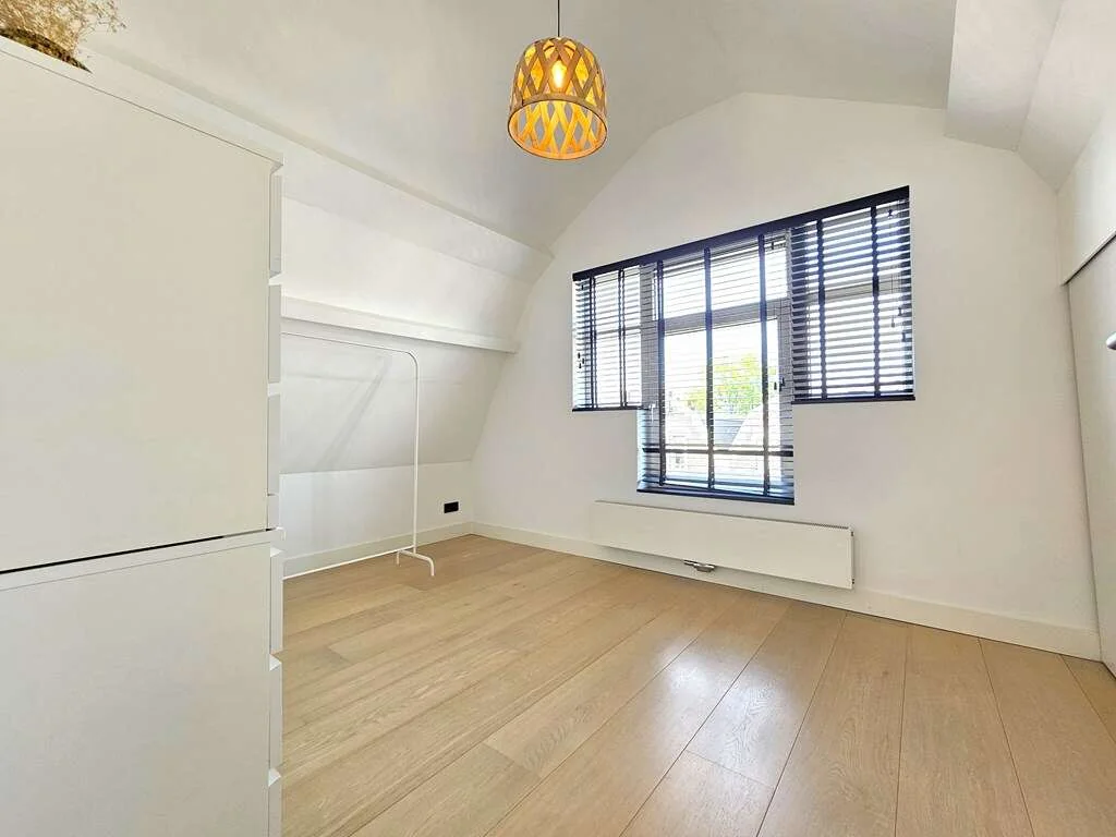 Foto van de Appartement gelegen aan de Van Oosterzeestraat in Rotterdam