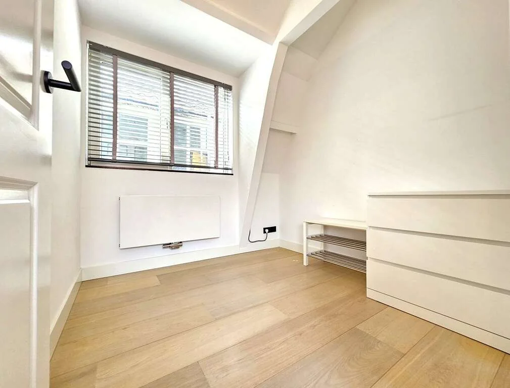Foto van de Appartement gelegen aan de Van Oosterzeestraat in Rotterdam