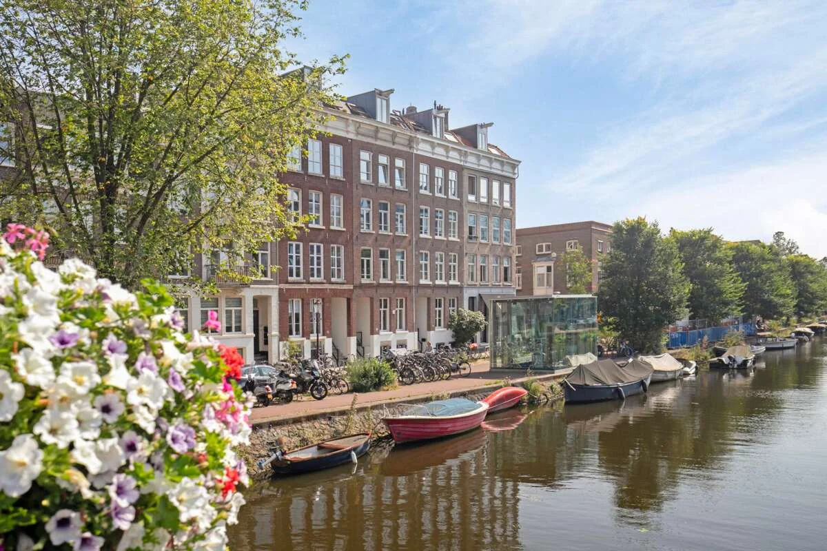 Foto van de Appartement gelegen aan de Ruysdaelkade in Amsterdam