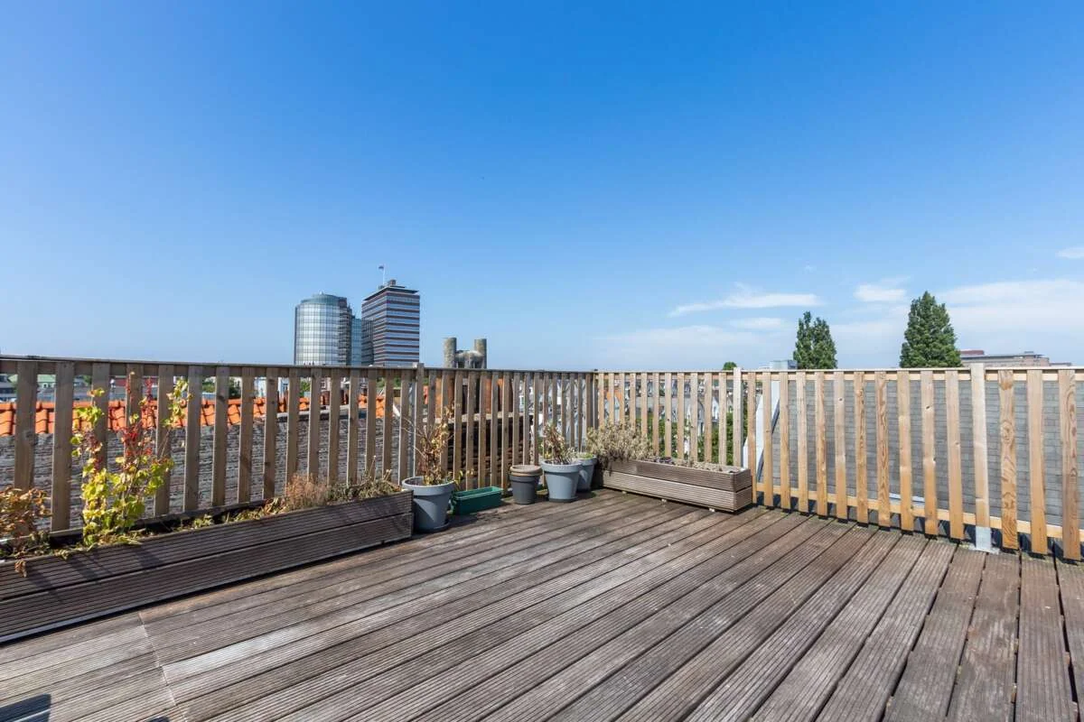 Foto van de Appartement gelegen aan de Van Woustraat in Amsterdam