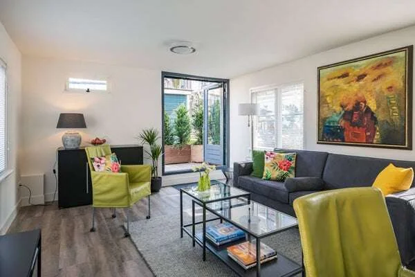 Foto van de Appartement gelegen aan de Jacob van Lennepkade in Amsterdam