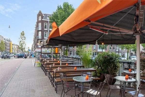 Foto van de Appartement gelegen aan de Jacob van Lennepkade in Amsterdam