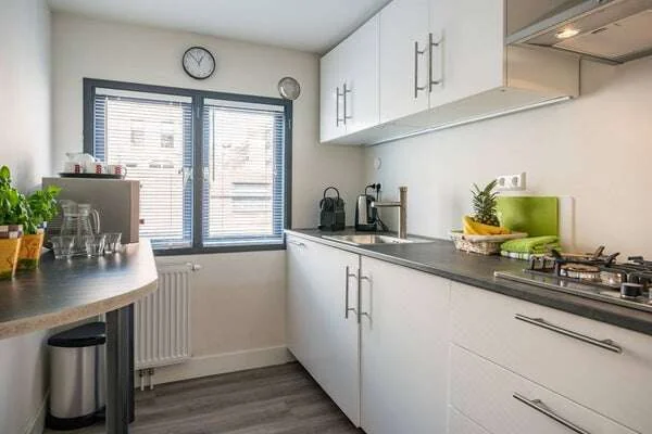 Foto van de Appartement gelegen aan de Jacob van Lennepkade in Amsterdam
