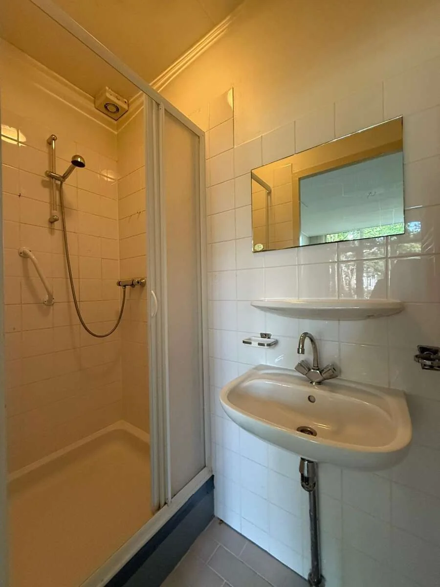 Foto van de Appartement gelegen aan de Mathenesserdijk in Rotterdam