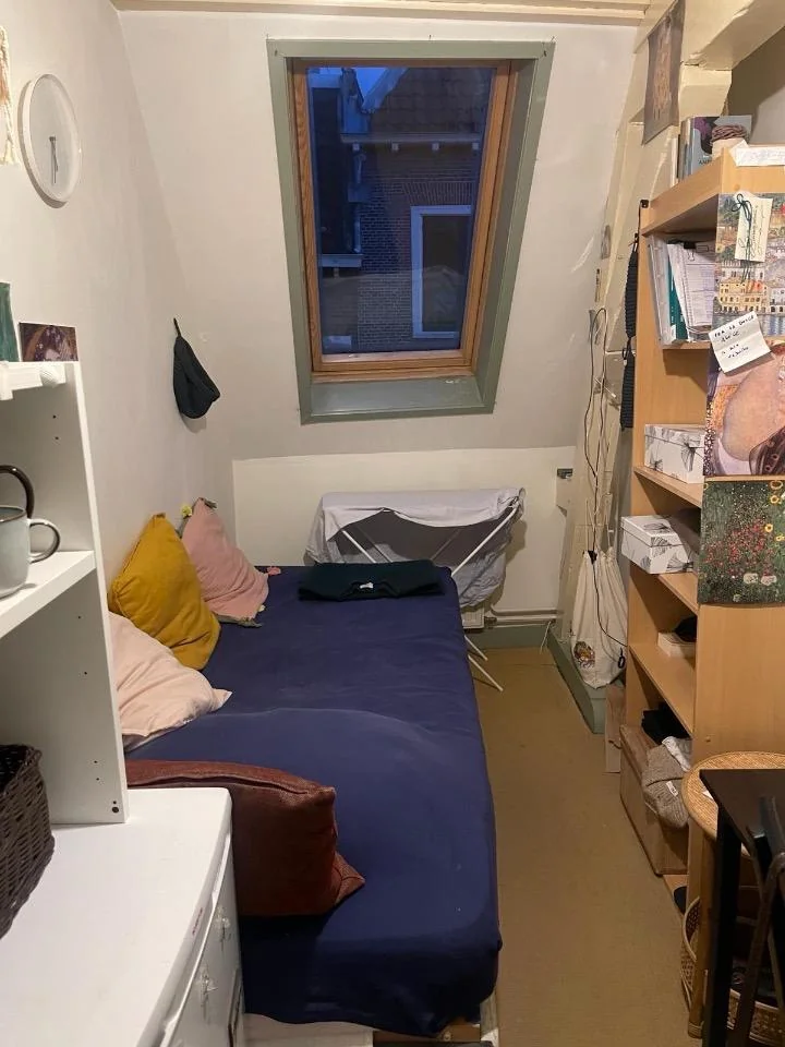 Foto van de Kamer gelegen aan de Haarlemmerstraat in Leiden