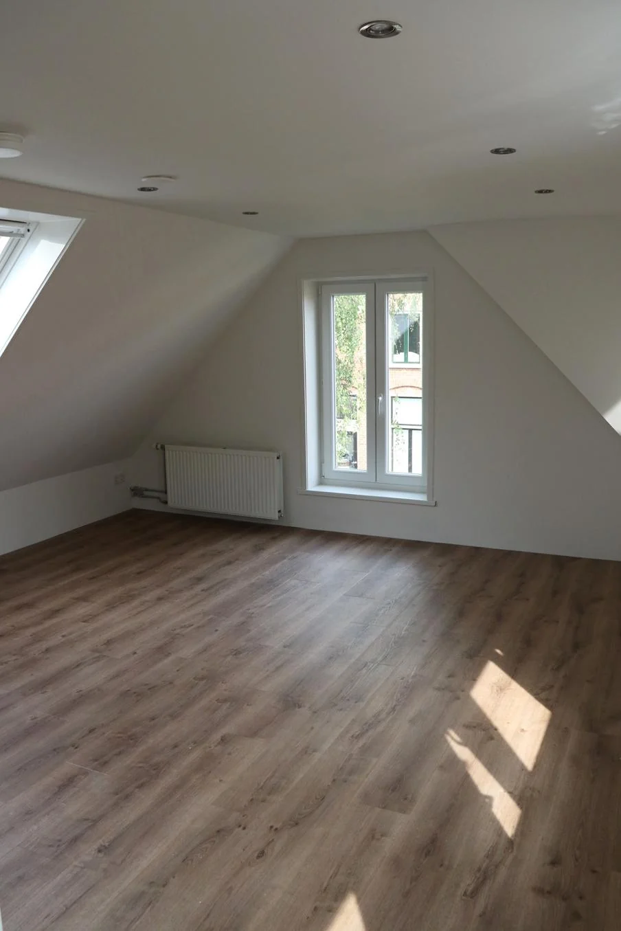 Foto van de Kamer gelegen aan de Paulus Lamanstraat in Groningen