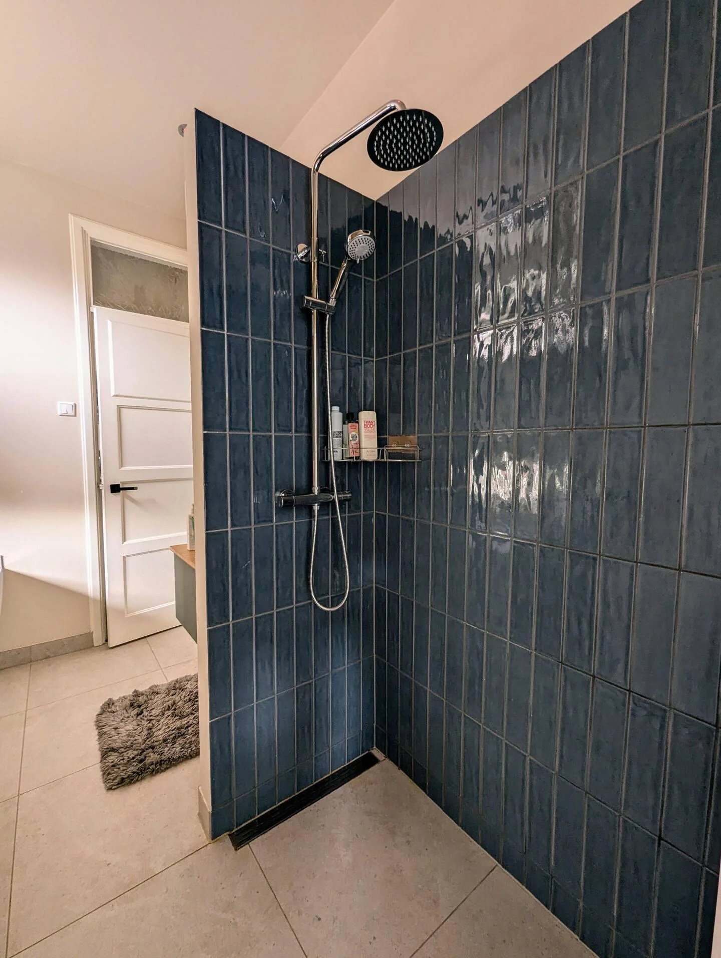 Foto van de Kamer gelegen aan de Ben Viljoenstraat in Haarlem