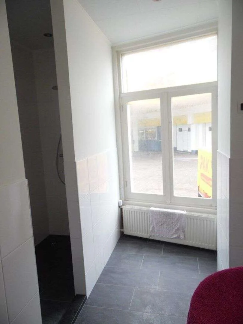 Foto van de Kamer gelegen aan de Harstenhoekweg in Den Haag