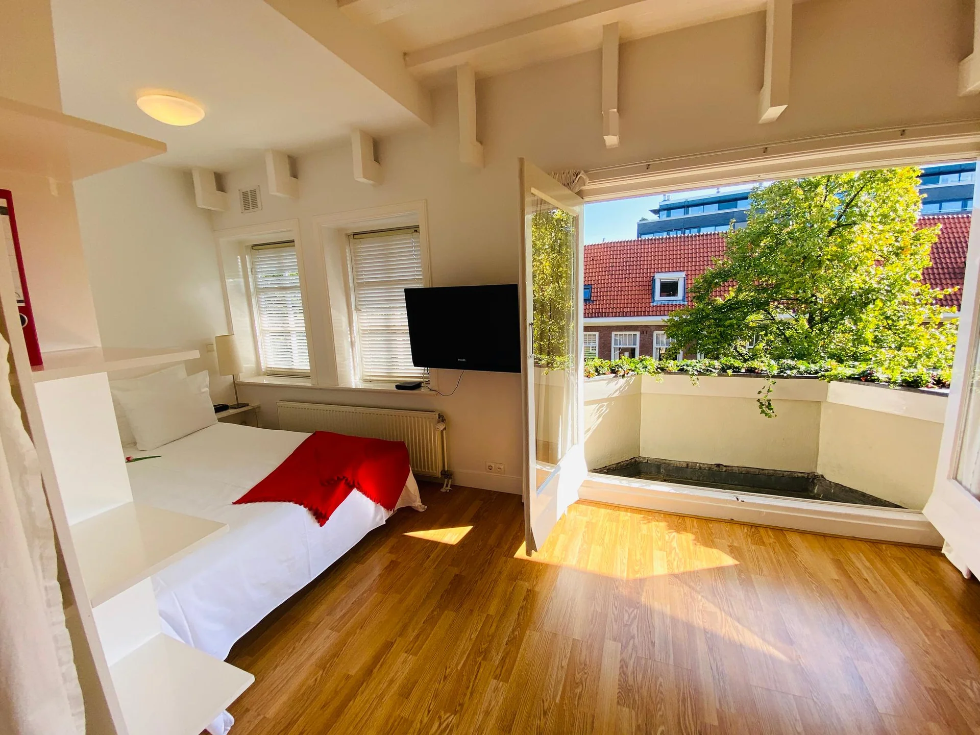 Foto van de Studio gelegen aan de Legmeerstraat in Amsterdam