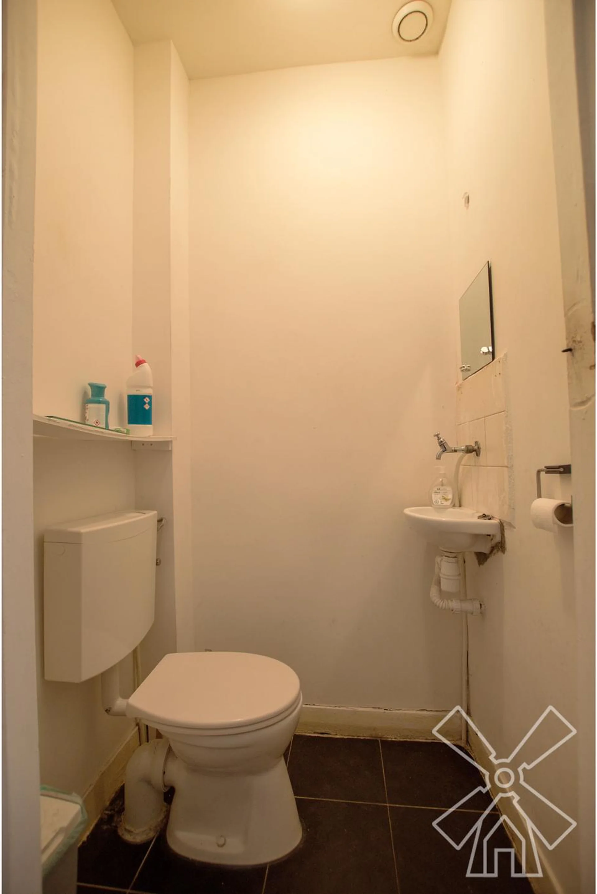 Foto van de Kamer gelegen aan de Goeverneurlaan in Den Haag