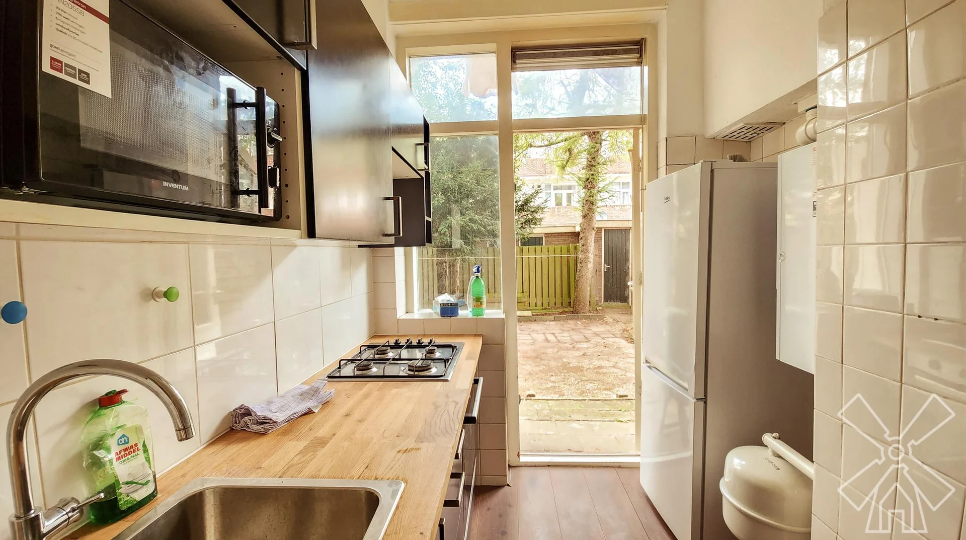 Foto van de Kamer gelegen aan de Goeverneurlaan in Den Haag