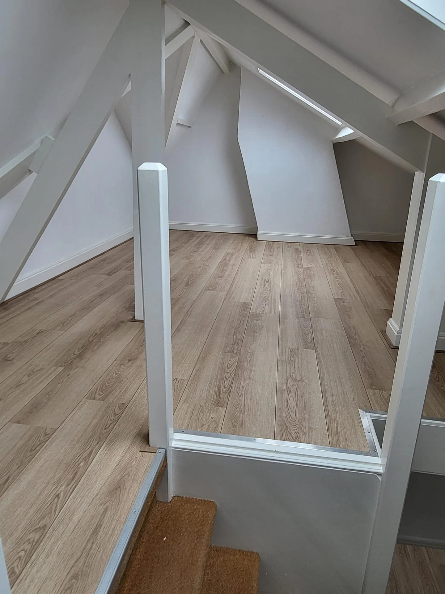 Foto van de Kamer gelegen aan de Tempeliersstraat in Haarlem