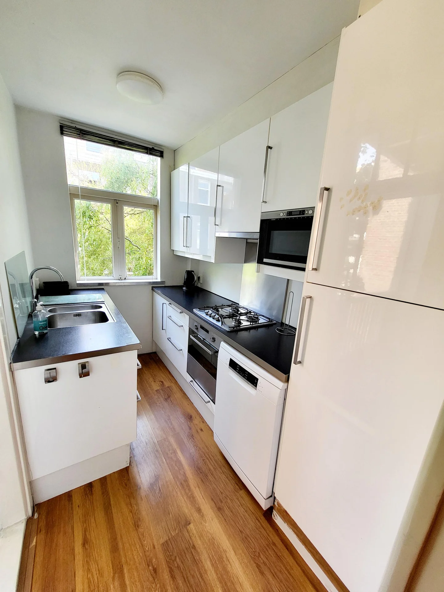 Foto van de Appartement gelegen aan de Tolstraat in Amsterdam