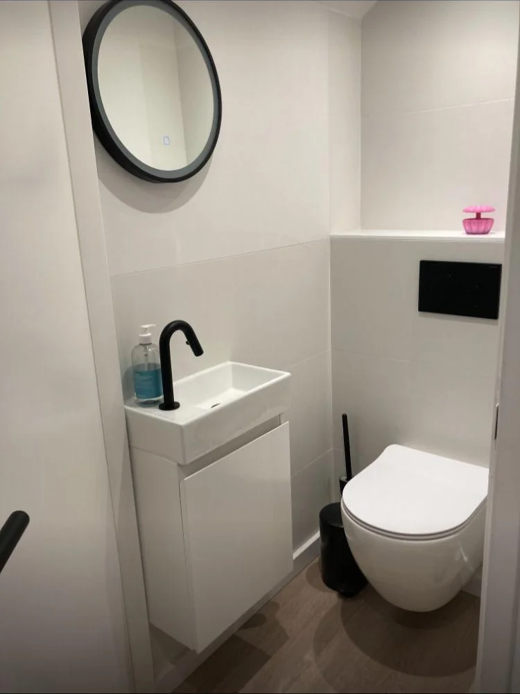 Foto van de Kamer gelegen aan de Eerste Leeghwaterstraat in Amsterdam
