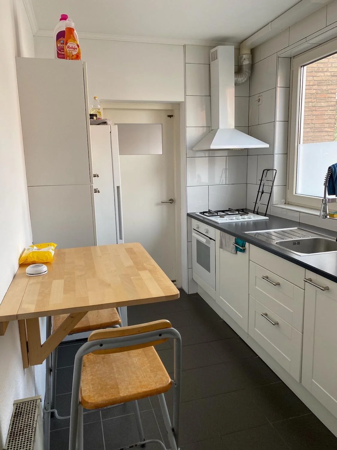 Foto van de Kamer gelegen aan de Leeghwaterstraat in Hoofddorp