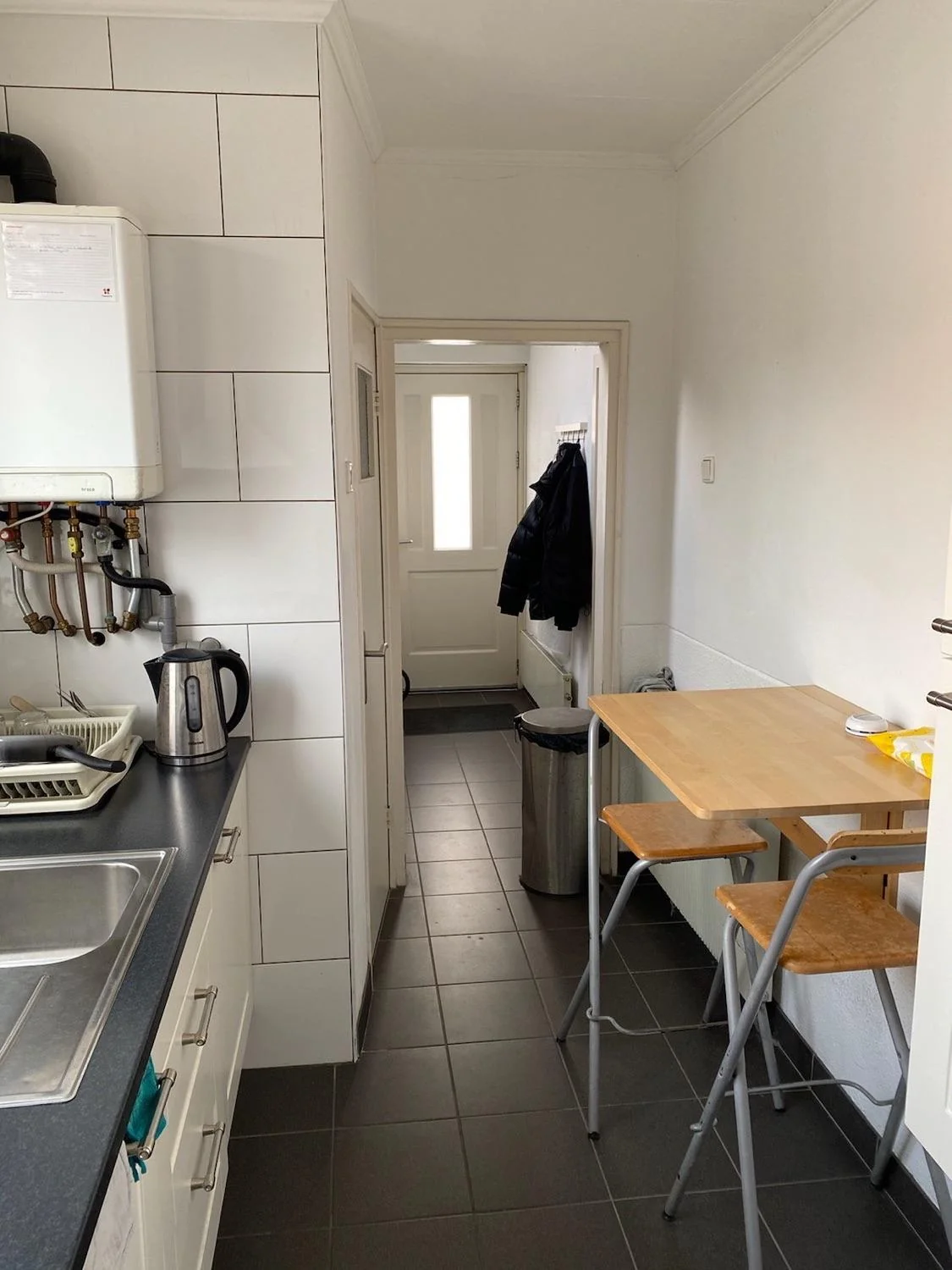 Foto van de Kamer gelegen aan de Leeghwaterstraat in Hoofddorp