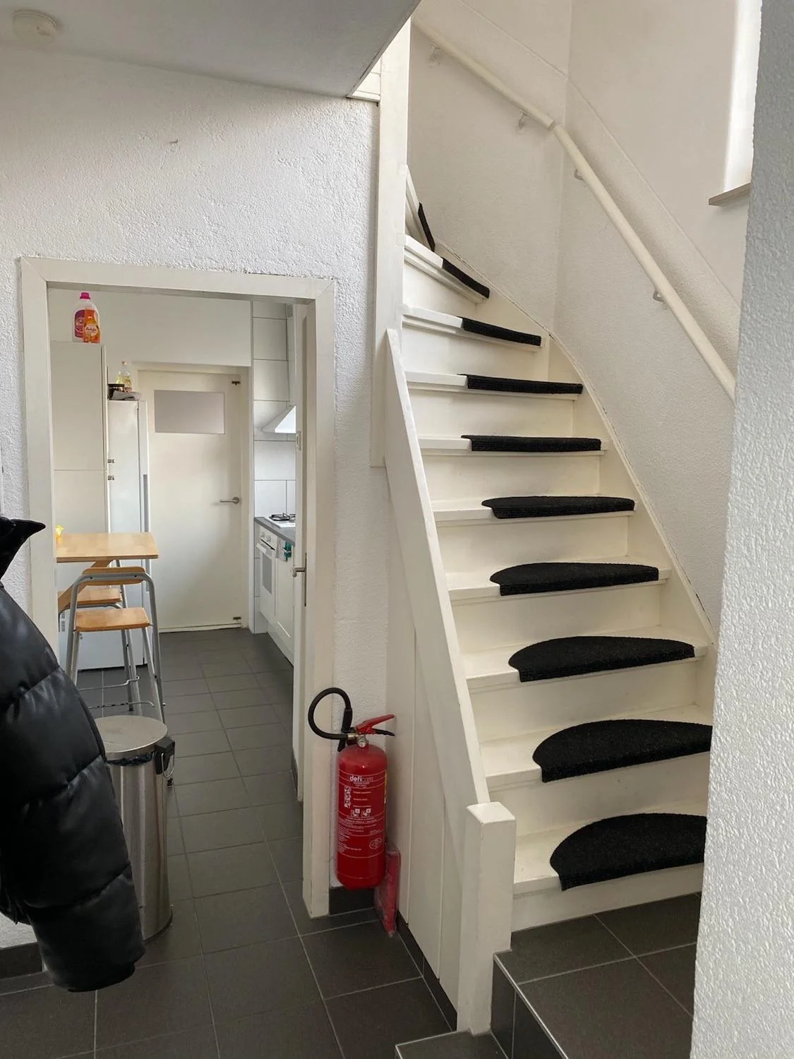 Foto van de Kamer gelegen aan de Leeghwaterstraat in Hoofddorp