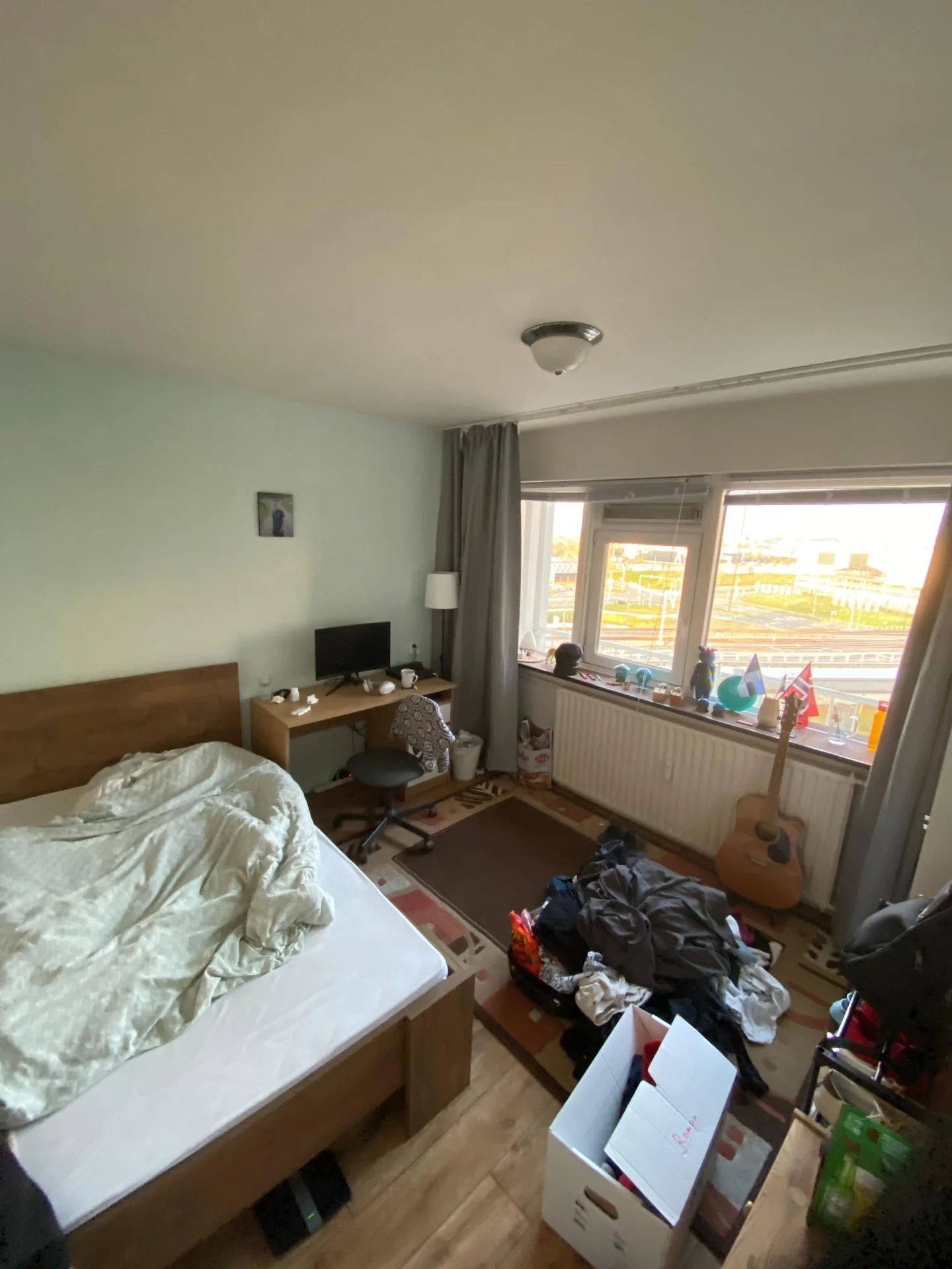 Foto van de Kamer gelegen aan de Louis Raemaekersstraat in Schiedam