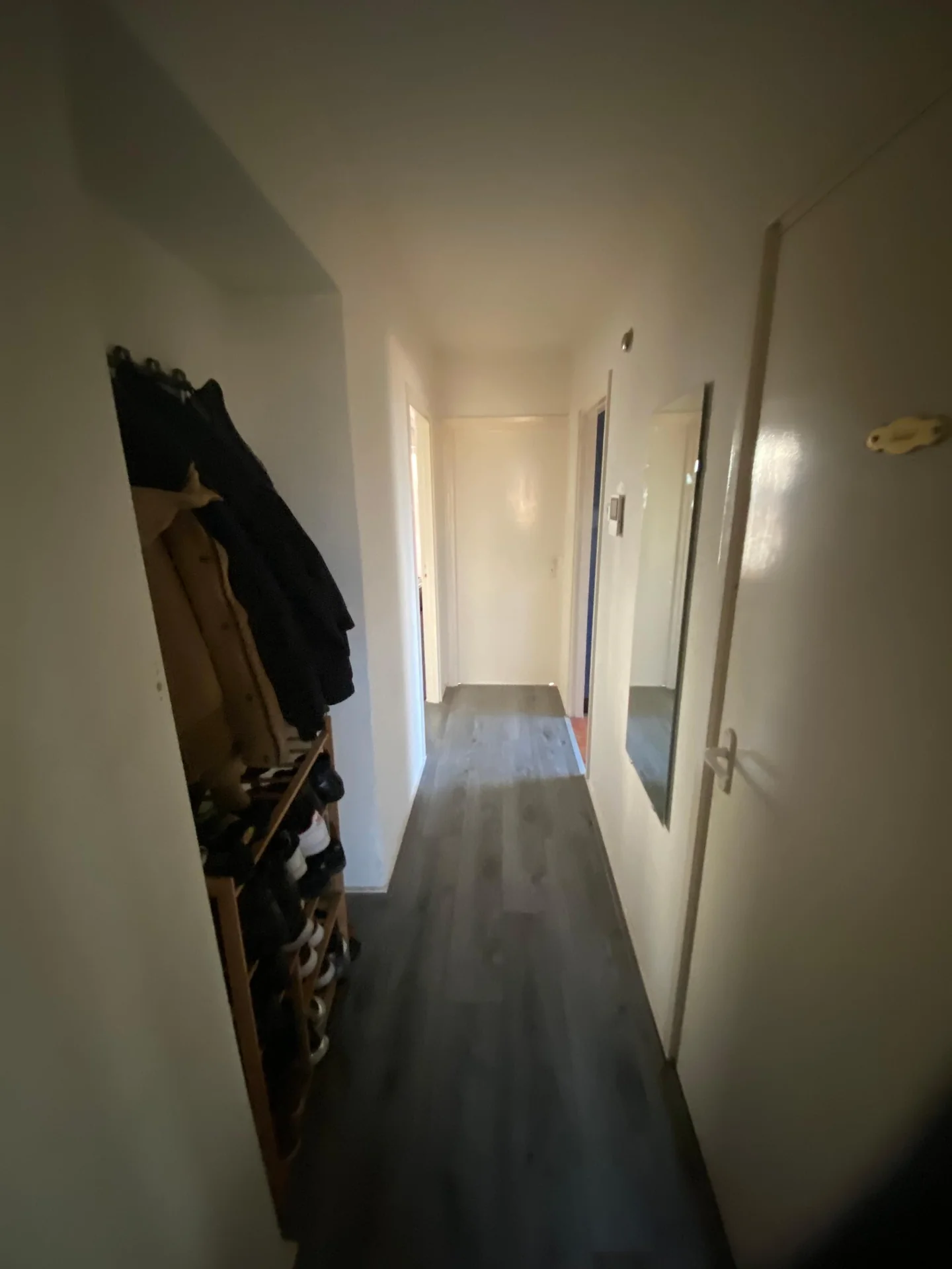 Foto van de Kamer gelegen aan de Louis Raemaekersstraat in Schiedam