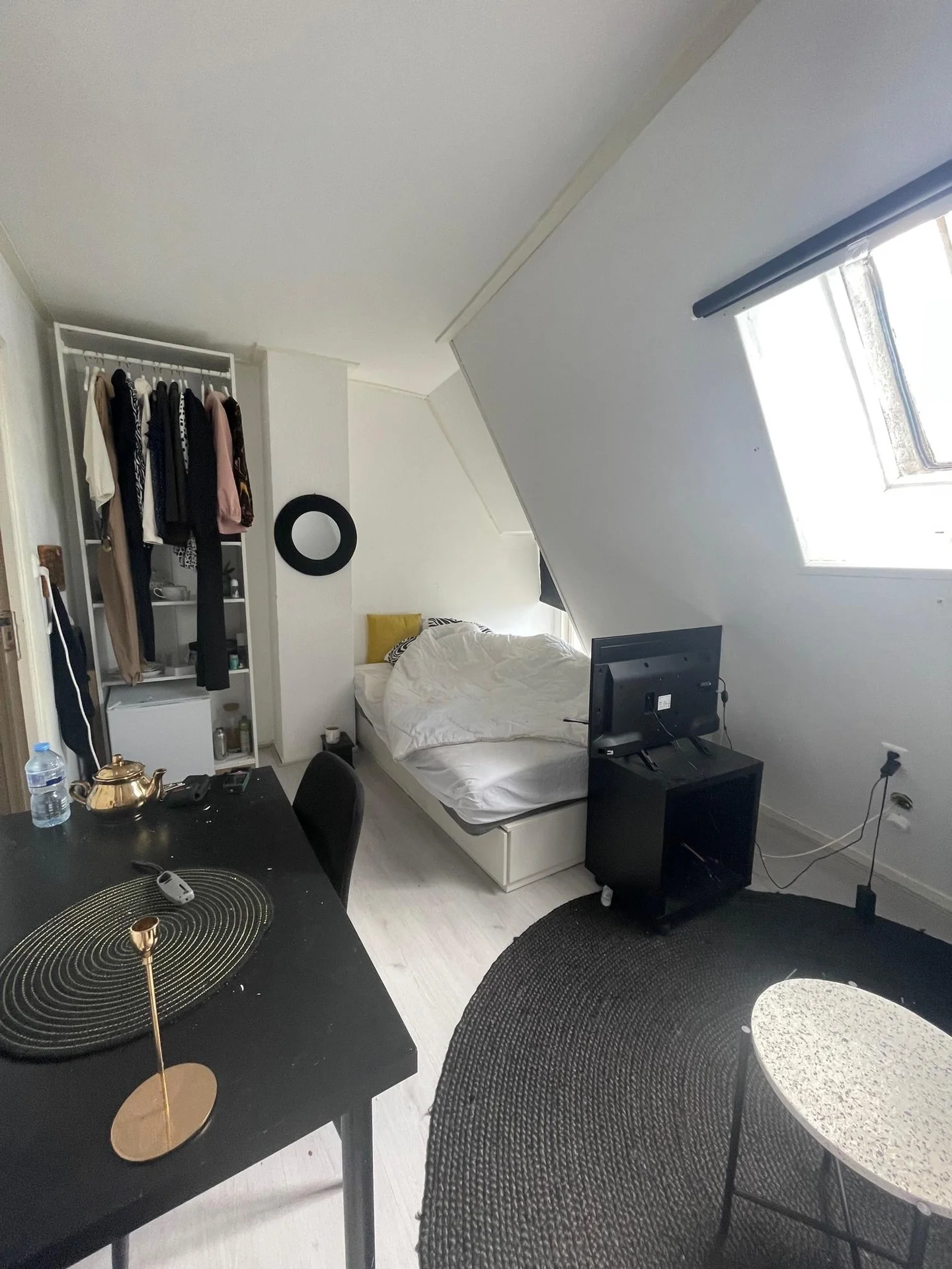 Foto van de Kamer gelegen aan de Helper Westsingel in Groningen